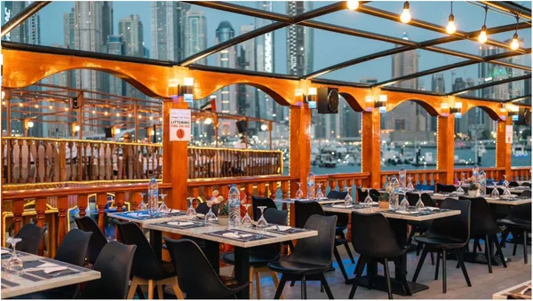 Open-air dining deck