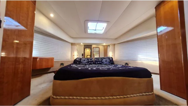 Main cabin