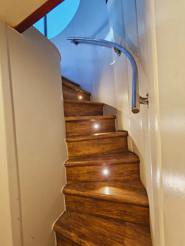 Stairs to the upper deck