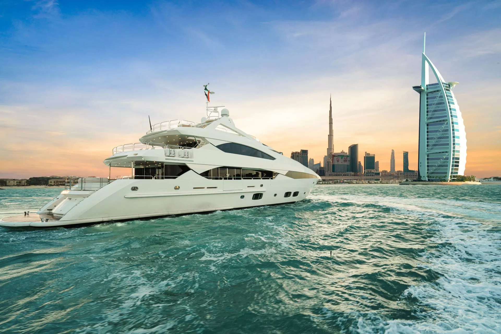 Sunseeker-131-Yacht-rental-dubai-1.jpg