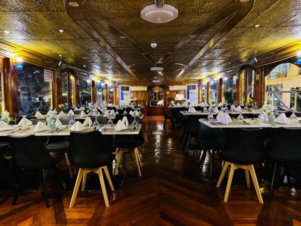 Water Canal Dhow Cruise – Al Jaddaf - Image 4