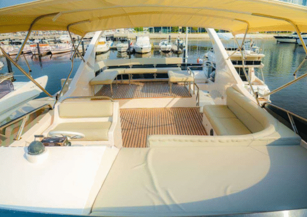 72 Feet Yacht – VIP Yacht Experience Dubai Ideal For Sunset Cruises - Image 2